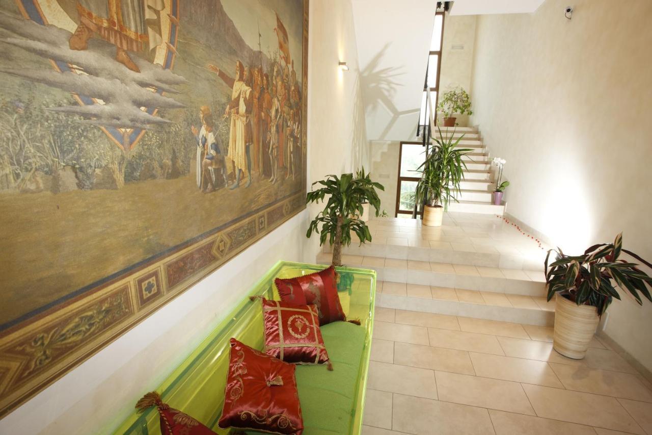 Hotel Il Monte Serravalle Ngoại thất bức ảnh